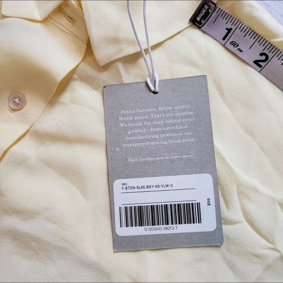Everlane The Clean Silk Short-Sleeve Square Boxy Shirt Pale Yellow Size 0 NWT - Picture 11 of 15